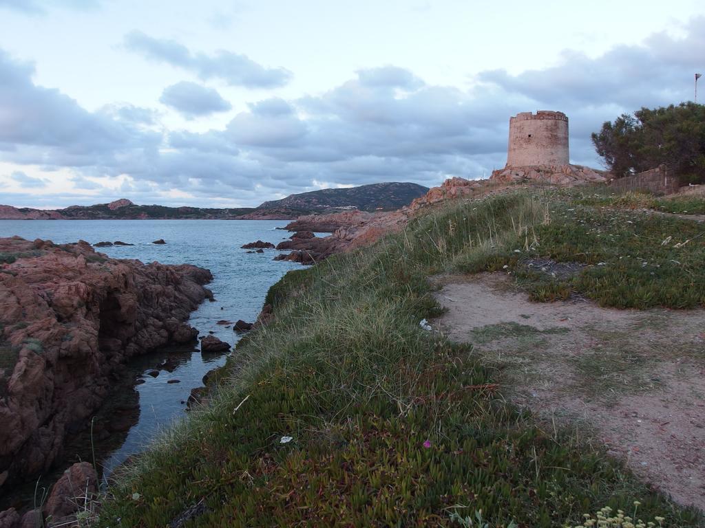 Isola Rossa Appartamenti Superior Kültér fotó